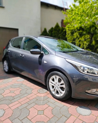 Kia Ceed cena 43900 przebieg: 168000, rok produkcji 2016 z Kąty Wrocławskie małe 121
